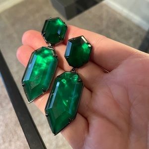 Kendra Scott Perla Emerald Illusion Earrings